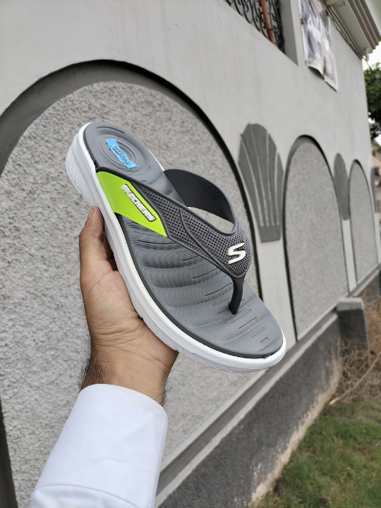 Skechars Summer Slides ultra soft